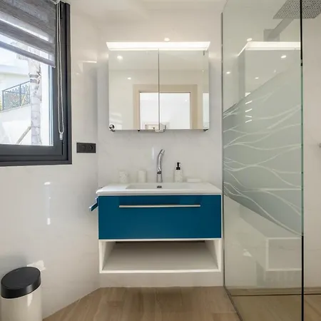 Architect-designed House Heated Pool And Sea View * Mandelieu