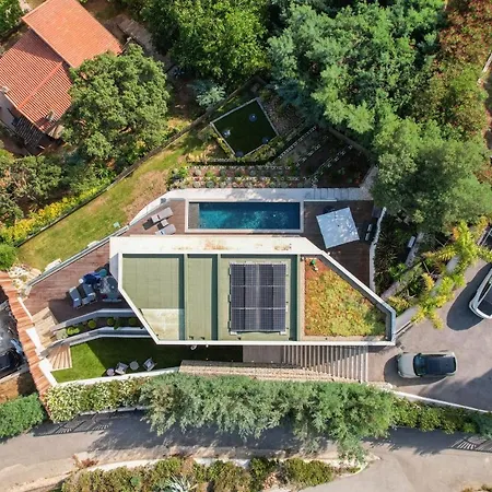 Architect-designed House Heated Pool And Sea View *