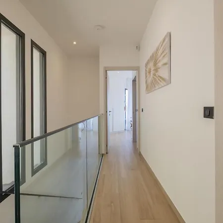Architect-designed House Heated Pool And Sea View * Mandelieu-la-Napoule