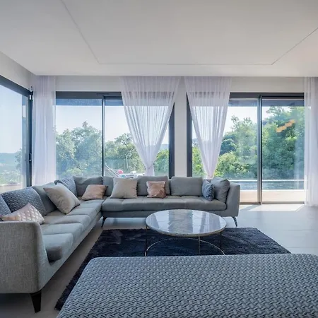 빌라 Architect-designed House Heated Pool And Sea View *