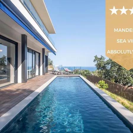 Architect-designed House Heated Pool And Sea View Mandelieu