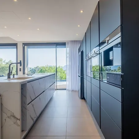 Architect-designed House Heated Pool And Sea View Villa Mandelieu