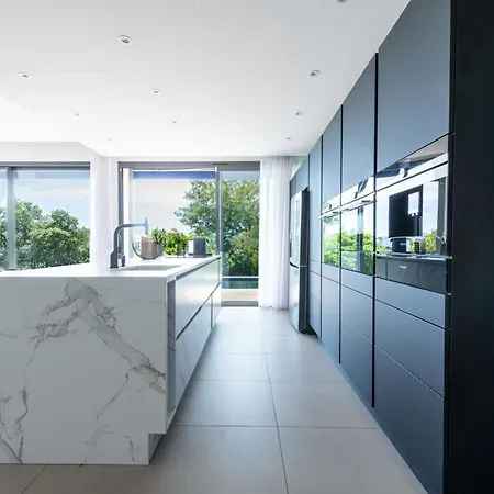 Villa Architect-designed House Heated Pool And Sea View