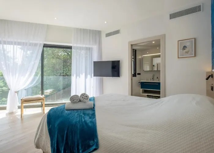 빌라 Architect-designed House Heated Pool And Sea View *