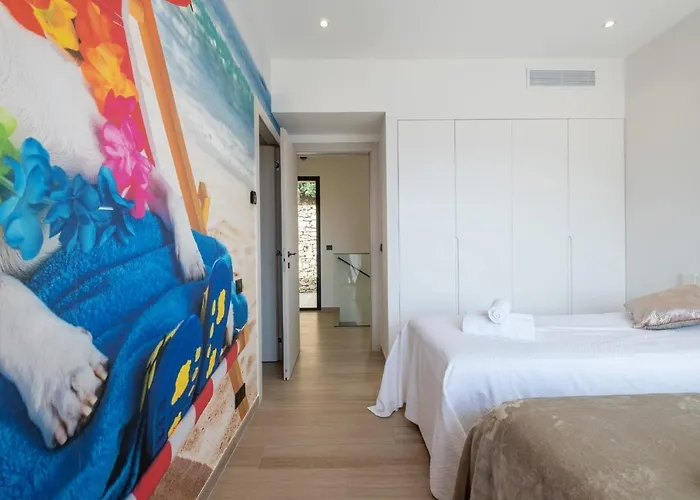 Architect-designed House Heated Pool And Sea View 빌라